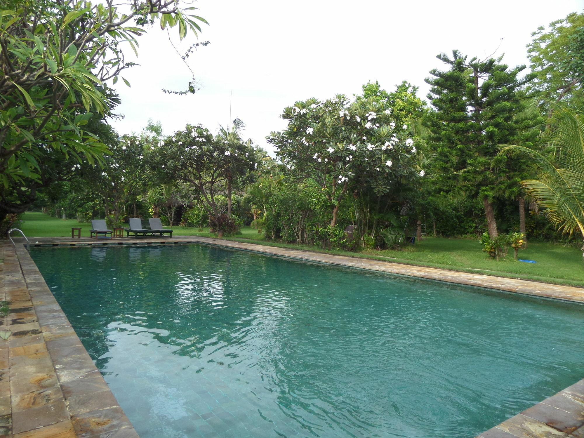 Taman Selini Wahana Beach Resort เปมูเตรัน ภายนอก รูปภาพ